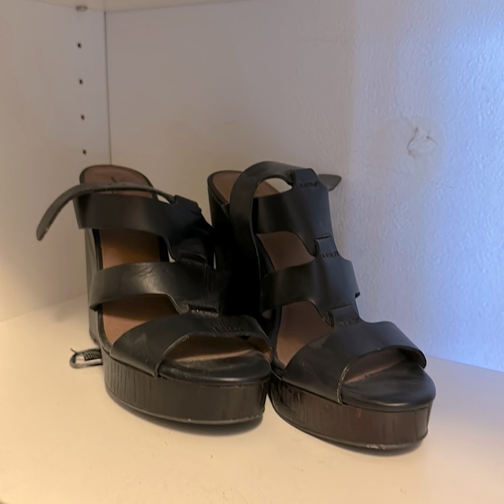 Lucky Brand wedges